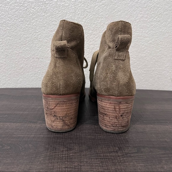 Caslon Gia lace up bootie brown suede stacked heel size 40 - Picture 3 of 11